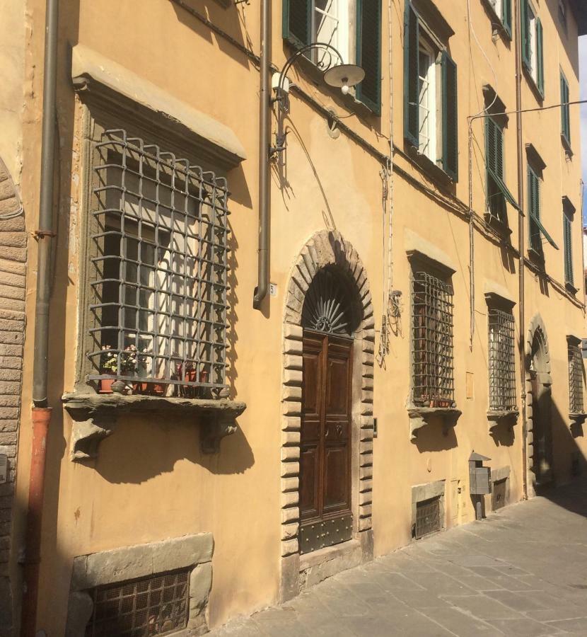 San Pierino Charming Rooms ลุคคา ภายนอก รูปภาพ